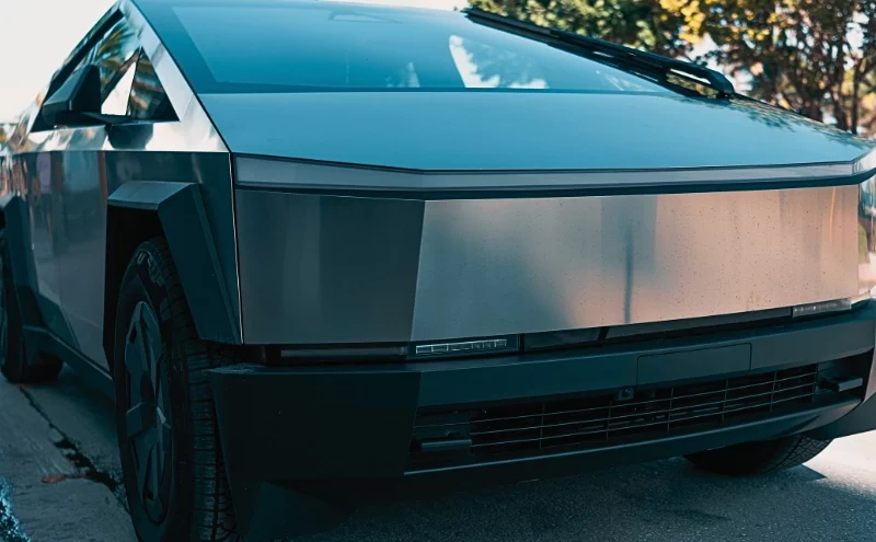 Tesla, Self-Driving Cars, and Liability: What Happens When AI Causes a Crash? 1 Tesla, Cybertruck, electric, car, vehicle, crossover, Tesla Cybertruck. When AI Causes a Crash