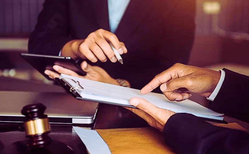 Why You Still Need a Lawyer After a Clear-Fault Car Accident in Illinois 1 Client consulting a lawyer. Need a Lawyer After a Clear-Fault Car Accident